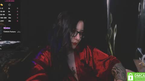 lilithmystic01 online show from May 11, 2026, 4:04 pm