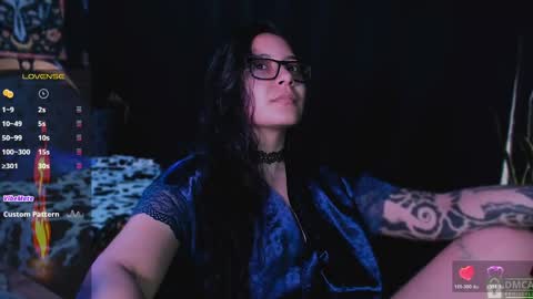 lilithmystic01 online show from May 17, 2026, 10:17 pm