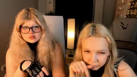 LilithNelson online show from June 13, 2026, 10:02 am