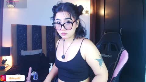 Snapshot of lilithnyx_x chatting on May 27, 2026, 3:53 pm lilithnyx_x online show from May 27, 2026, 3:53 pm