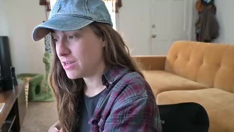 Snapshot of lilithoftrees chatting on September 25, 2025, 4:32 pm L online show from September 25, 2025, 4:32 pm