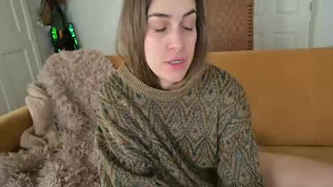 Snapshot of lilithoftrees chatting on April 16, 2026, 8:53 pm L online show from April 16, 2026, 8:53 pm