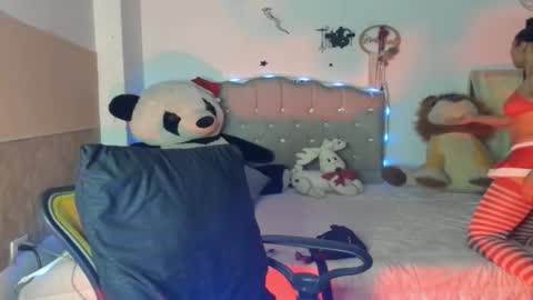 lilithsabeth online show from December 17, 2025, 11:44 pm