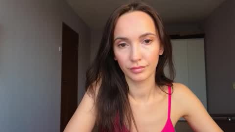 Lillian online show from January 14, 2026, 11:38 am