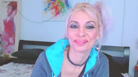 Lara online show from February 5, 2025, 5:20 am