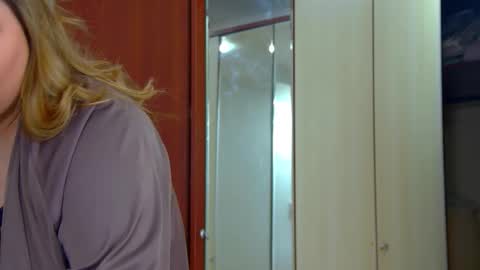 LillianHaig online show from February 4, 2026, 7:09 pm