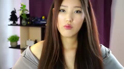 lillie_sun online show from June 15, 2026, 10:39 am