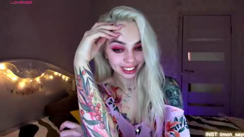 LilliMoore online show from June 22, 2026, 11:46 pm
