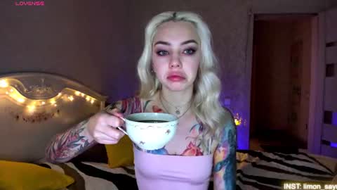 LilliMoore online show from June 27, 2026, 11:21 pm