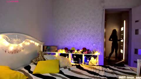 LilliMoore online show from July 3, 2026, 11:33 pm