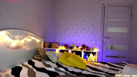 LilliMoore online show from July 14, 2026, 12:24 am