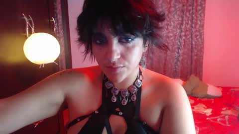 lillith online show from April 18, 2026, 9:35 am