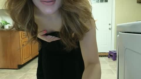 lilly_adams88 online show from February 16, 2026, 3:57 am