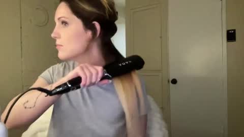 Snapshot of lilly_adams88 chatting on June 11, 2026, 2:44 am lilly_adams88 online show from June 11, 2026, 2:44 am