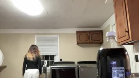 lilly_adams88 online show from June 21, 2026, 1:52 am