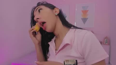 Sweety Lilly Love  online show from February 17, 2026, 3:29 pm