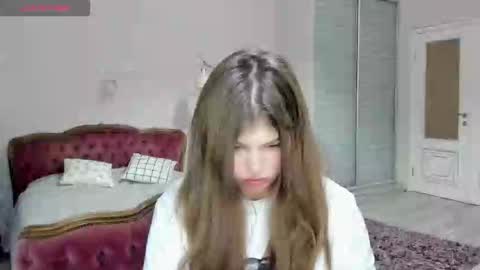 Snapshot of lilly_jess chatting on November 27, 2025, 11:29 pm Lilly online show from November 27, 2025, 11:29 pm