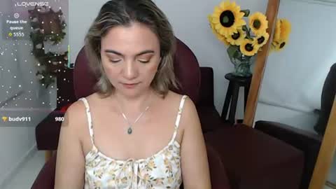 Snapshot of lilly_milf chatting on August 6, 2026, 2:52 pm Lilly online show from August 6, 2026, 2:52 pm