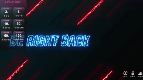 Snapshot of lilly_pretty_love chatting on December 15, 2025, 1:32 am Lilly online show from December 15, 2025, 1:32 am