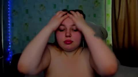 lillyhaigh online show from May 5, 2026, 12:24 pm