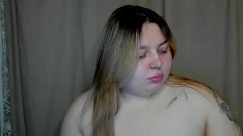 lillyhaigh online show from May 11, 2026, 8:06 pm