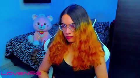 Lilly3 online show from May 4, 2026, 3:57 am