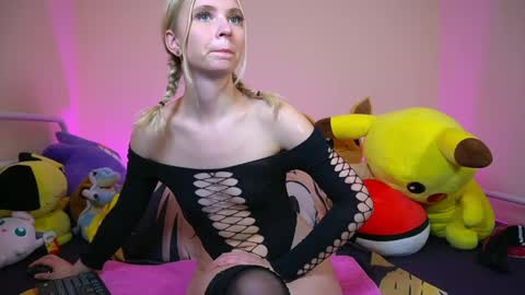 Snapshot of lillyocean06 chatting on April 16, 2026, 9:39 pm LillyOcean online show from April 16, 2026, 9:39 pm