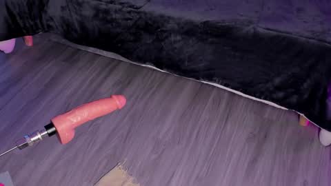 Lilly Ortiz online show from January 4, 2025, 6:19 am