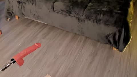 Lilly Ortiz online show from March 5, 2025, 1:52 am