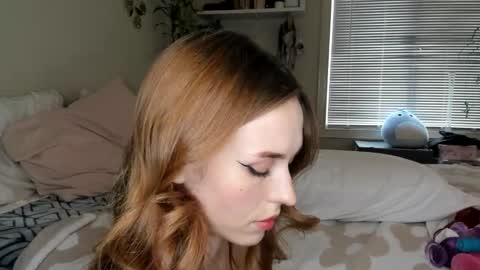 Snapshot of lilmamidaisy chatting on February 14, 2025, 10:36 pm Daisy Bby online show from February 14, 2025, 10:36 pm