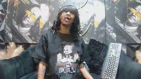 Snapshot of lilmissbaddiexxx chatting on June 2, 2026, 7:16 pm lilmissbaddiexxx online show from June 2, 2026, 7:16 pm