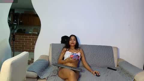 Snapshot of lilookailani chatting on October 7, 2025, 12:41 am vanessa online show from October 7, 2025, 12:41 am