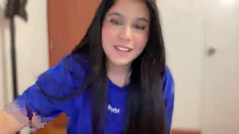 lilprincessxoxo_ online show from March 7, 2026, 6:21 am