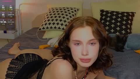 Snapshot of lilpupsonish chatting on January 27, 2025, 5:37 pm Jesse and Grace online show from January 27, 2025, 5:37 pm