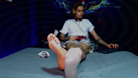  ONLYFANS   online show from December 19, 2025, 6:42 am