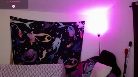 Luna online show from July 5, 2026, 4:19 am