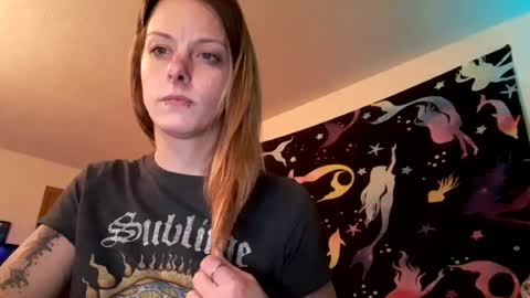 Luna online show from July 15, 2026, 3:23 am