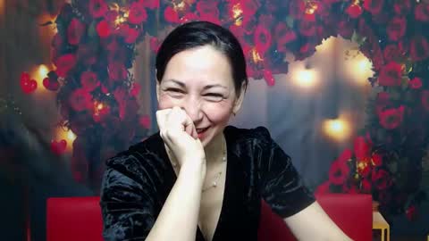 lilugrants online show from February 11, 2025, 8:10 pm