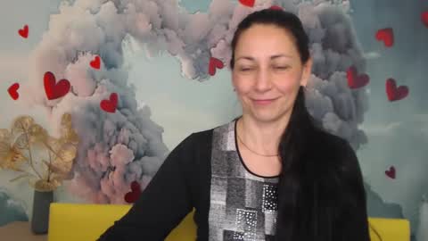 lilugrants online show from March 9, 2025, 3:01 am