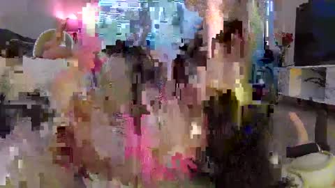 Snapshot of lilvixennn chatting on September 24, 2025, 11:08 pm Raina Ryder online show from September 24, 2025, 11:08 pm