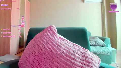 LILY online show from November 7, 2025, 8:03 am