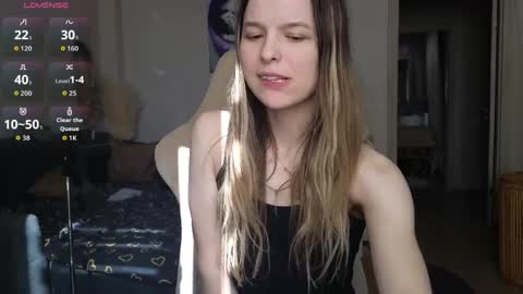 lily_and_jake online show from May 28, 2026, 1:03 am