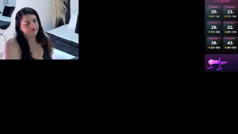lily_cole27 online show from June 27, 2026, 11:48 am