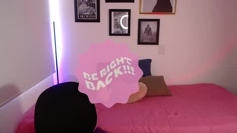 just lily online show from January 28, 2025, 9:40 pm