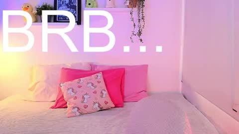 just lily online show from November 19, 2025, 9:37 pm