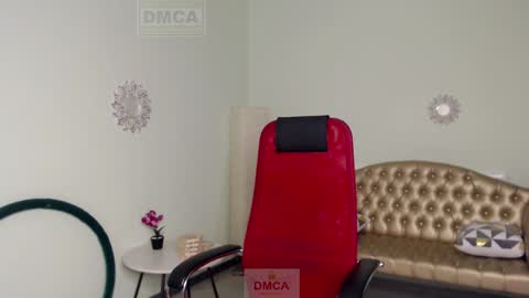 Lily online show from January 31, 2025, 1:12 pm