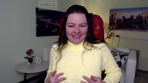 Lily online show from December 4, 2025, 5:06 am