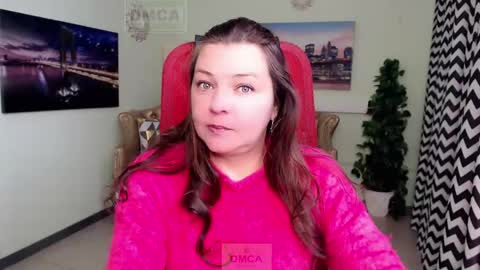 Lily online show from April 22, 2026, 4:48 am