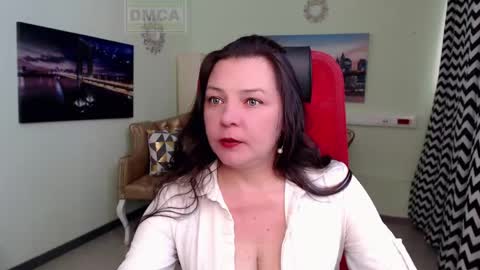Snapshot of lily_flower7_ chatting on April 30, 2026, 5:03 am Lily online show from April 30, 2026, 5:03 am