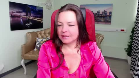 Snapshot of lily_flower7_ chatting on June 6, 2026, 6:51 am Lily online show from June 6, 2026, 6:51 am